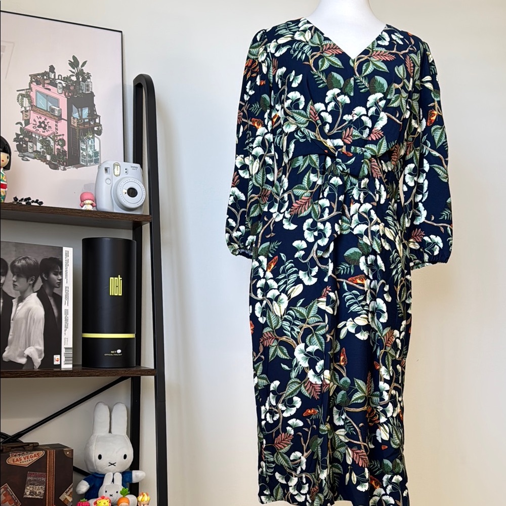 LOFT-Leafed Tie Frong Midi Dress - Picture 4 of 11